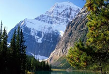 蓝鲸体育:11球9助攻,卢卡库本赛季已经为那不勒斯直接参与20球.